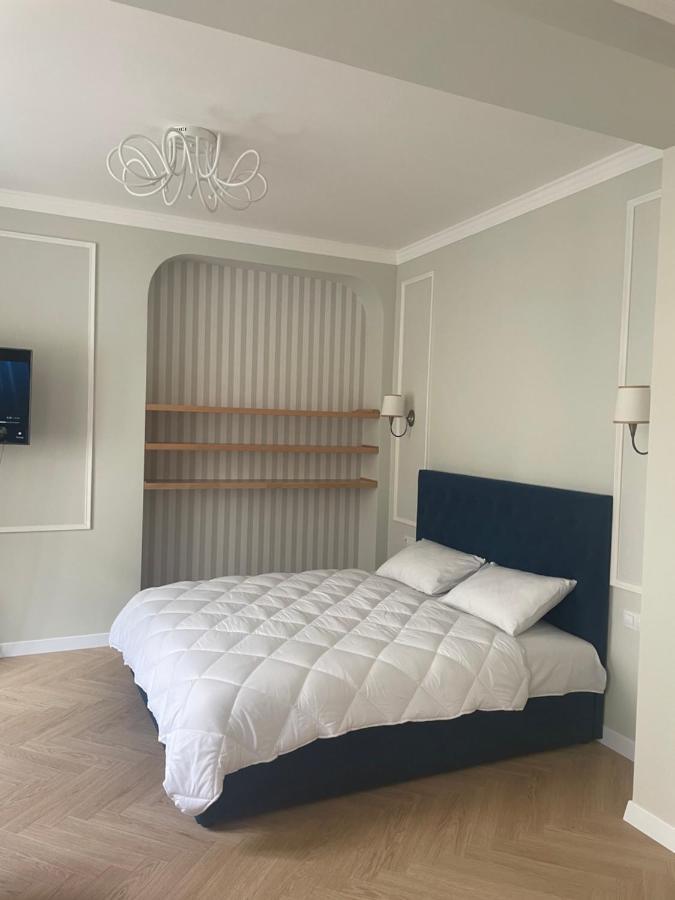 Mey Appartment On Rynok Square Lviv Kültér fotó